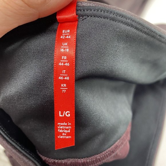 Spanx Faux Leather Maroon Leggings Large - Picture 6 of 12